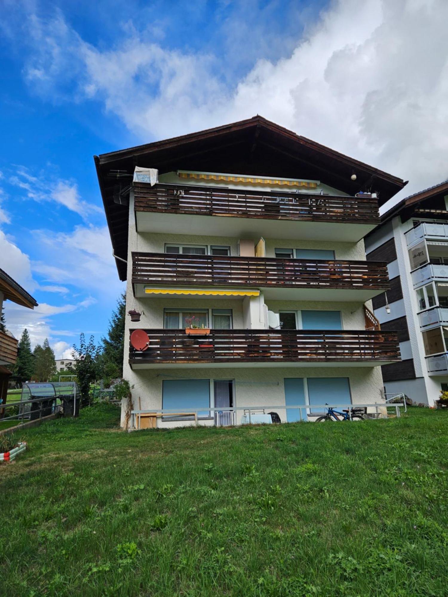 Apartment Klein Matterhorn - Haus Miranda Täsch Exterior photo